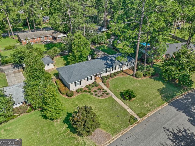1809 Green Valley Lane, Albany, GA 31707
