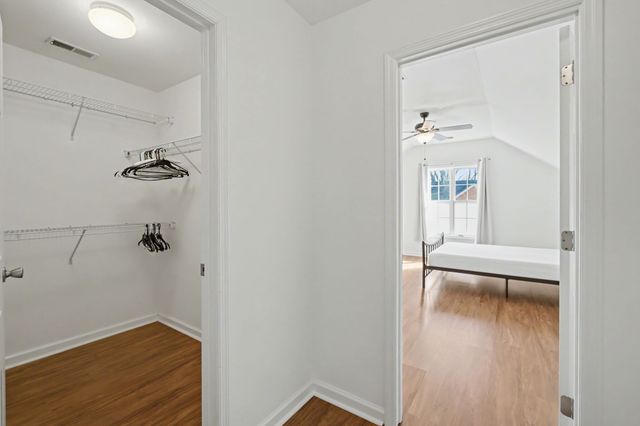 2521 Pennington Bend Rd Apt 211, Nashville, TN 37214