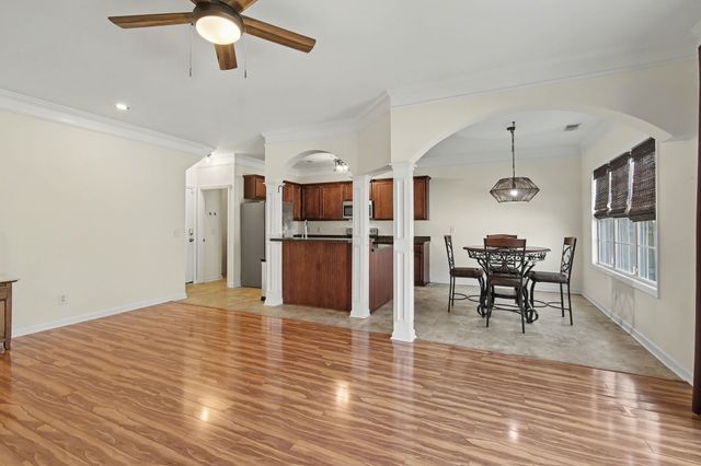 2521 Pennington Bend Rd Apt 211, Nashville, TN 37214