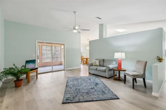 312 BRIGADOON CIRCLE 312, Leesburg, FL 34788