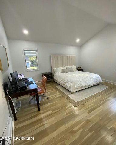 604 Van Note Parkway, Oakhurst, NJ 07755