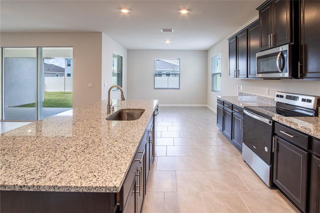 32183 CONCHSHELL SAIL STREET, Wesley Chapel, FL 33545