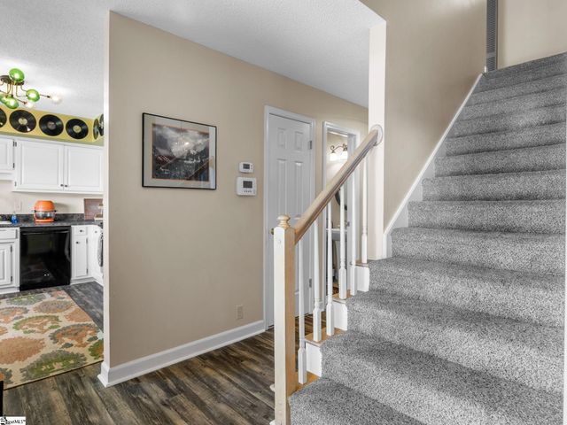 3 Summer Court, Spartanburg, SC 29302