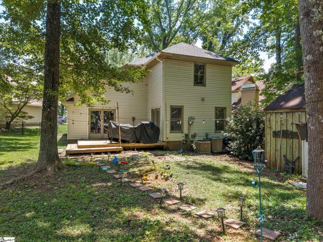 3 Summer Court, Spartanburg, SC 29302