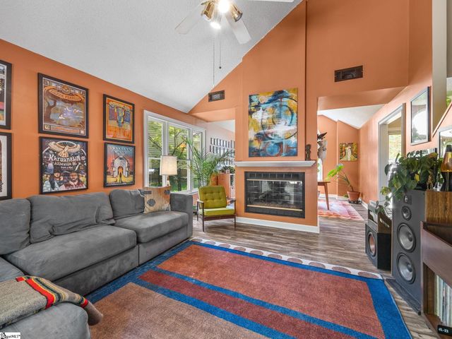 3 Summer Court, Spartanburg, SC 29302