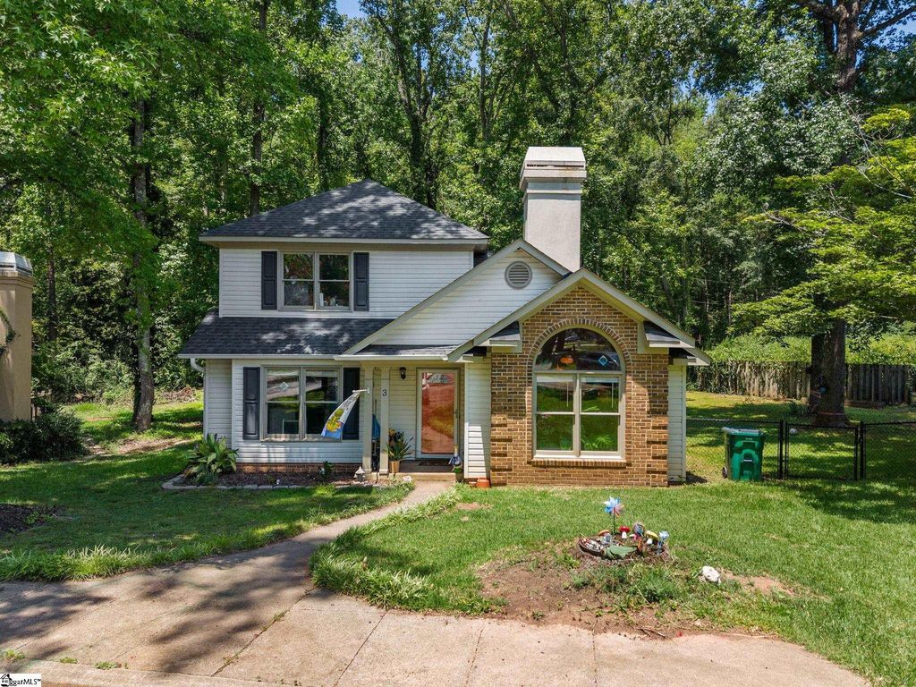 3 Summer Court, Spartanburg, SC 29302