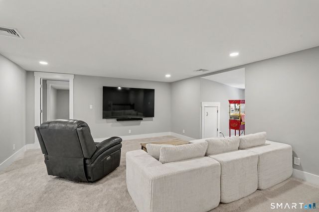 143 Old Hyde Road, Weston, CT 06883