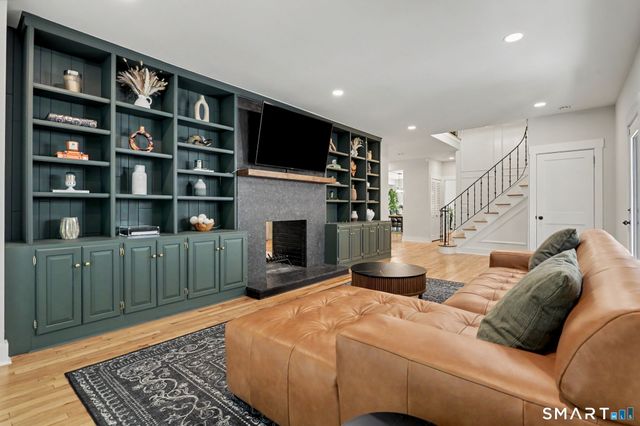 143 Old Hyde Road, Weston, CT 06883