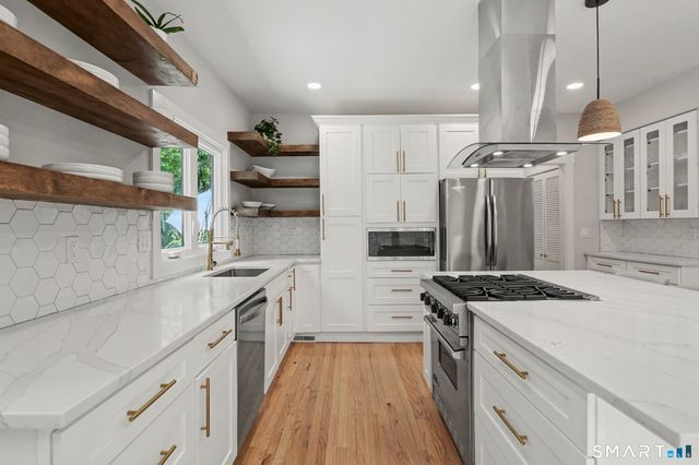 143 Old Hyde Road, Weston, CT 06883