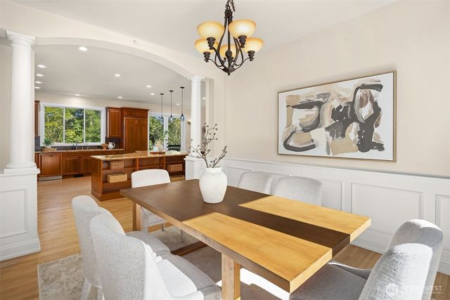 5546 159th Place SE, Bellevue, WA 98006