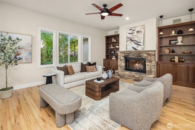 5546 159th Place SE, Bellevue, WA 98006