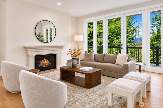5546 159th Place SE, Bellevue, WA 98006