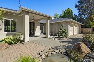 5546 159th Place SE, Bellevue, WA 98006
