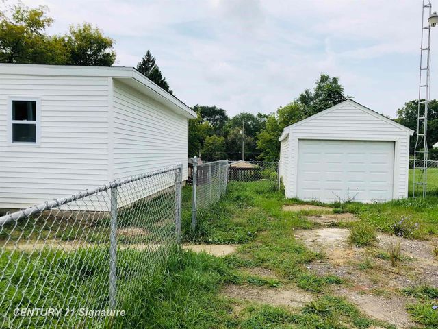 1540 Pound Drive, Flint Twp, MI 48532