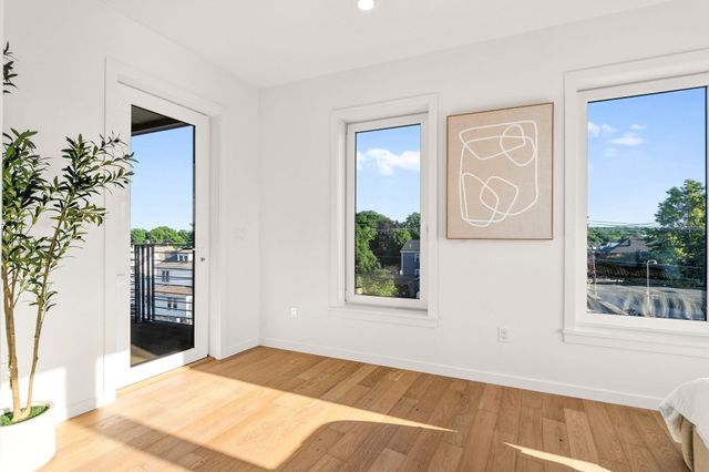 388 Washington Street 105, Quincy, MA 02169
