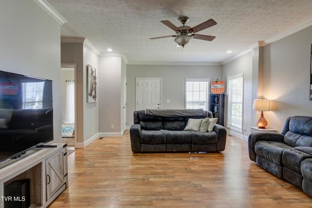 3039 Rocky Springs Road, Piney Flats, TN 37686
