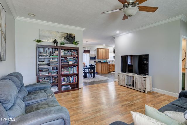 3039 Rocky Springs Road, Piney Flats, TN 37686