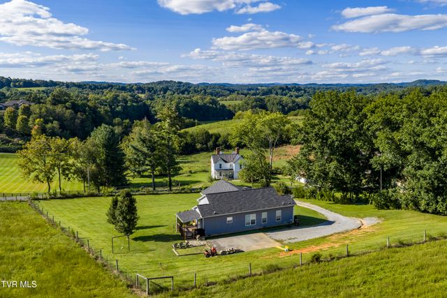 3039 Rocky Springs Road, Piney Flats, TN 37686