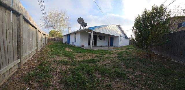 3610 Swiss Dr, Corpus Christi, TX 78415