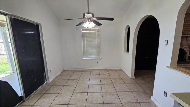3610 Swiss Dr, Corpus Christi, TX 78415