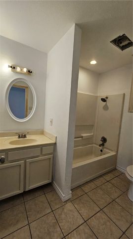 3610 Swiss Dr, Corpus Christi, TX 78415