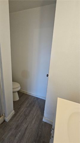3610 Swiss Dr, Corpus Christi, TX 78415