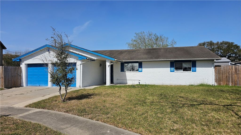 3610 Swiss Dr, Corpus Christi, TX 78415
