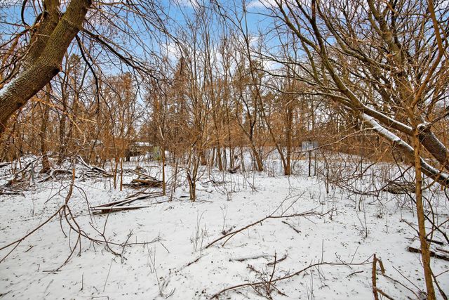 19670 Excelsior Boulevard, Deephaven, MN 55331