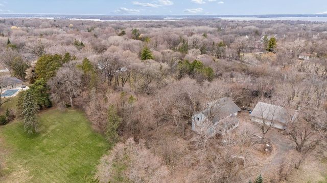 19670 Excelsior Boulevard, Deephaven, MN 55331