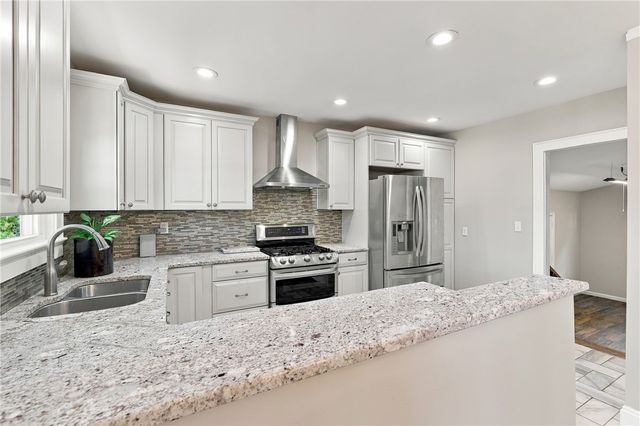 209 Tindal Road, Greenville, SC 29617