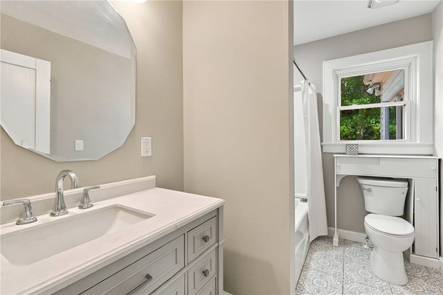 209 Tindal Road, Greenville, SC 29617