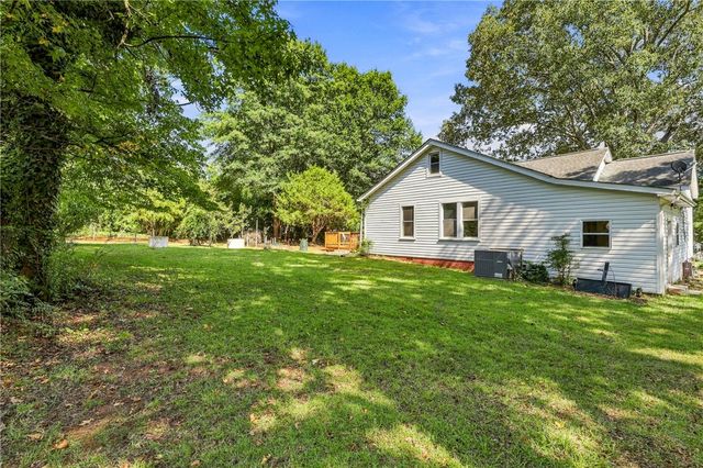 209 Tindal Road, Greenville, SC 29617