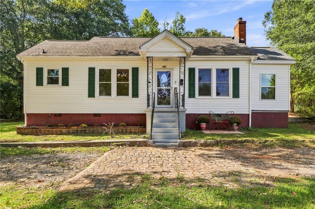 209 Tindal Road, Greenville, SC 29617