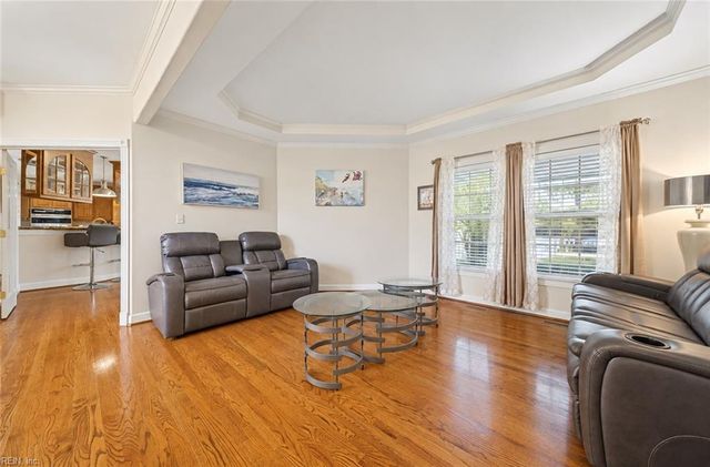 1824 Lancing Crest LN, Chesapeake, VA 23323