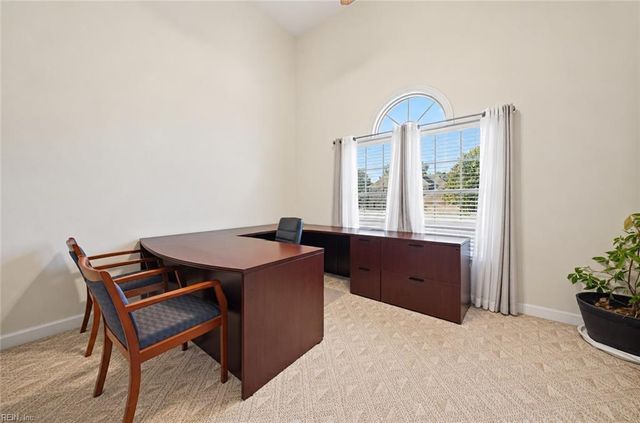 1824 Lancing Crest LN, Chesapeake, VA 23323