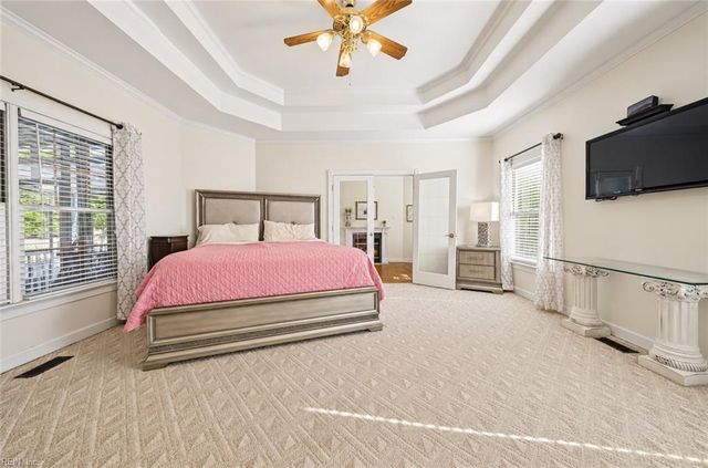 1824 Lancing Crest LN, Chesapeake, VA 23323