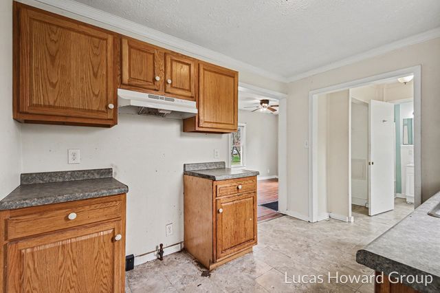 3532 Lowden Street, Kalamazoo City, MI 49008