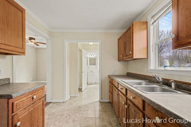 3532 Lowden Street, Kalamazoo City, MI 49008