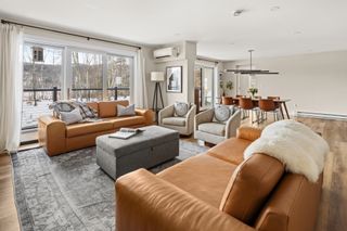 2366 Mountain Rd Apt 4, Stowe, VT 05672