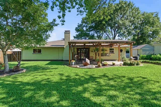 611 Magnolia Street, Denton, TX 76201