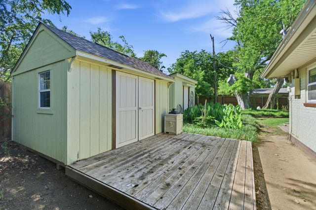 611 Magnolia Street, Denton, TX 76201
