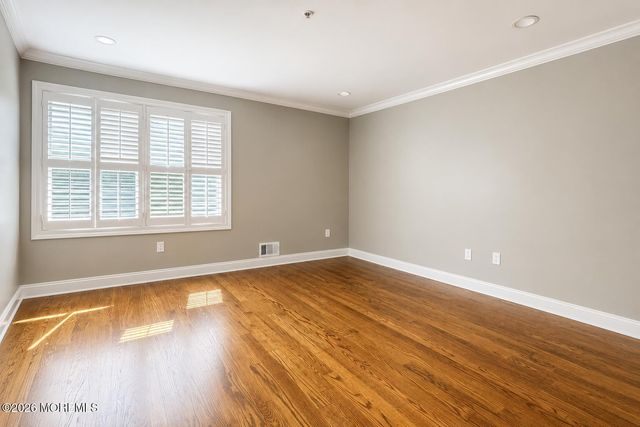 75 E Washington Street, Long Branch, NJ 07740
