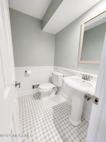 75 E Washington Street, Long Branch, NJ 07740