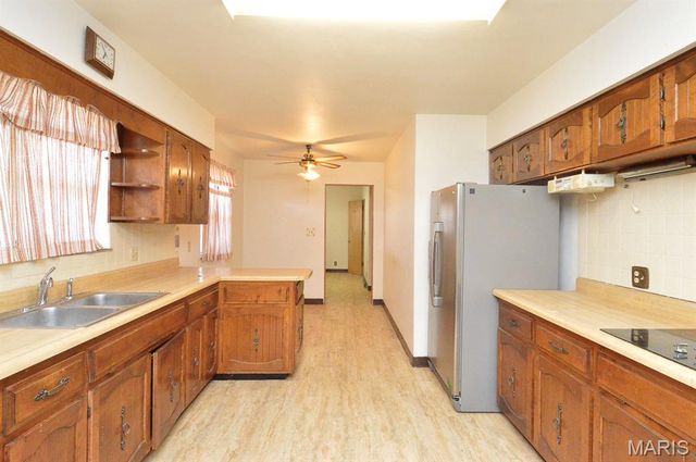 1413 N 2nd Street, Belleville, IL 62226