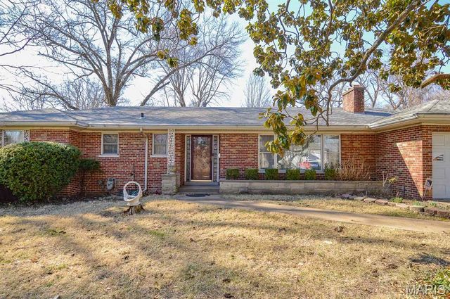 1413 N 2nd Street, Belleville, IL 62226