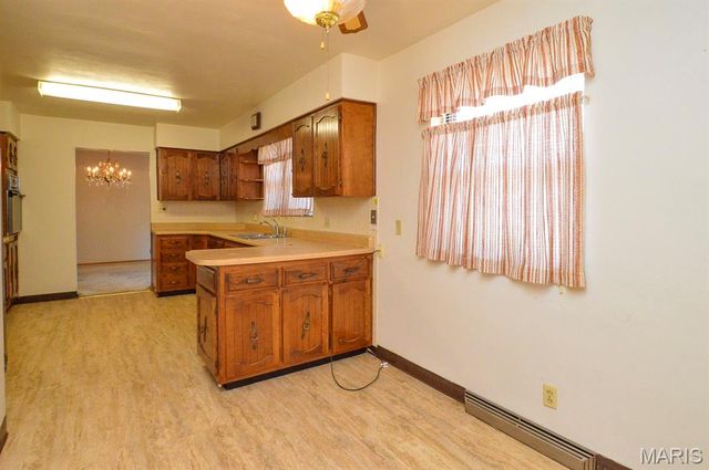 1413 N 2nd Street, Belleville, IL 62226