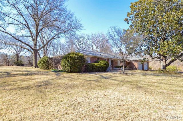 1413 N 2nd Street, Belleville, IL 62226
