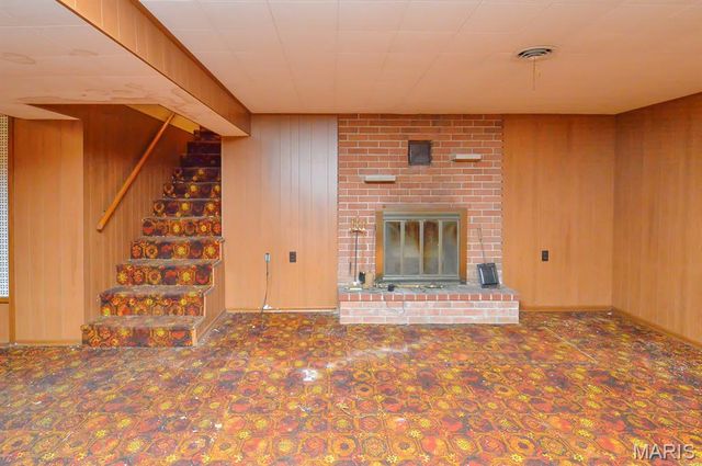 1413 N 2nd Street, Belleville, IL 62226