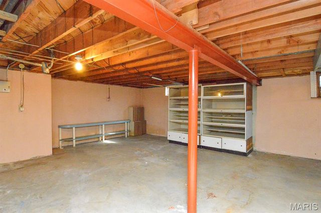 1413 N 2nd Street, Belleville, IL 62226
