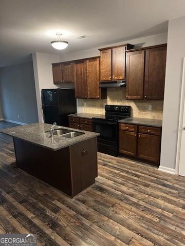 1900 Old Dogwood, Jonesboro, GA 30238